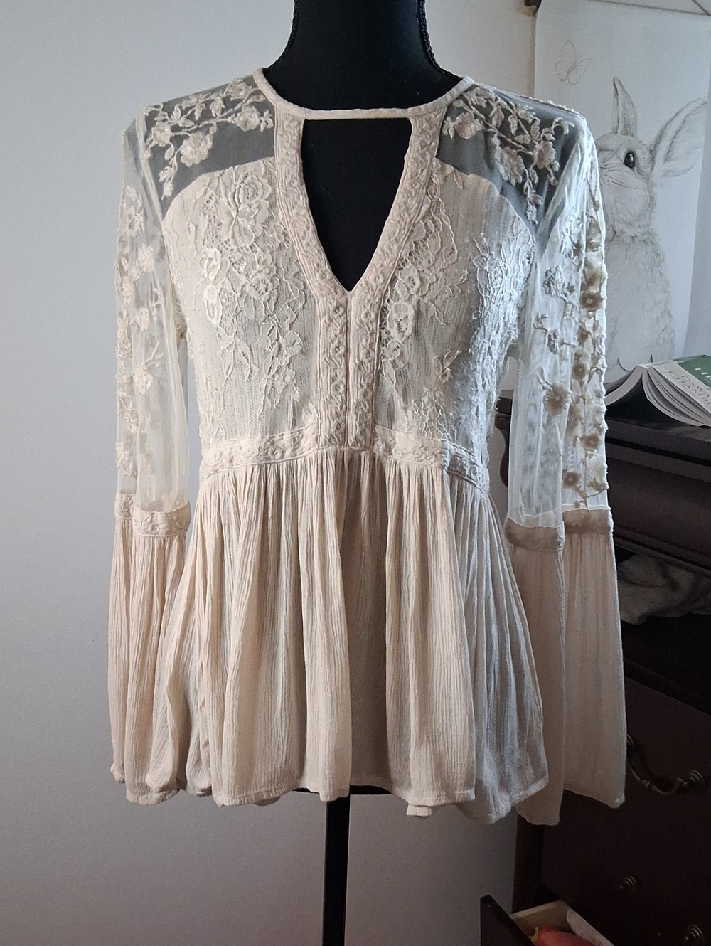 American Eagle Outfitters Cream Lace Peasant Tunic
